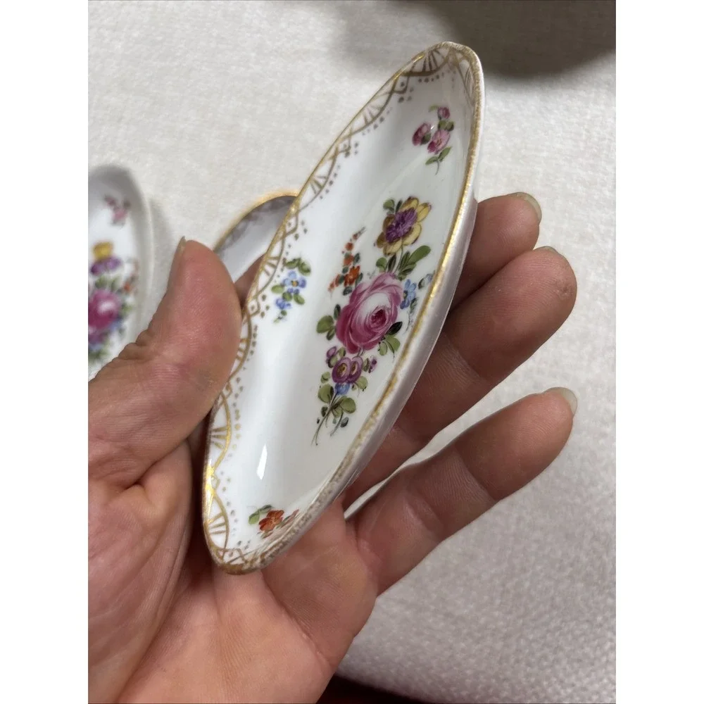 Vintage Dresden Handmalerei Porcelain Oval Open Salts Nut Dishes Hand Painted⁠ 4